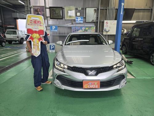 トヨタ マークX 2.5 250G Four 4WD　ご納車させていただきました。