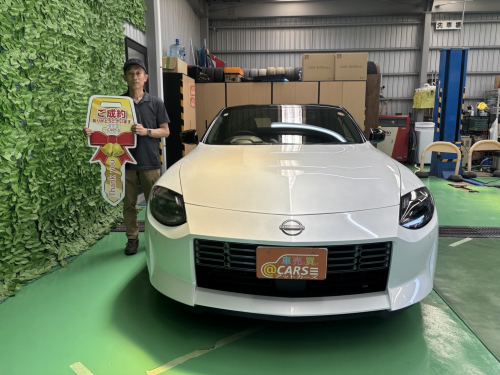 日産 フェアレディZ 3.0 バージョン ST　ご納車させて頂きました。