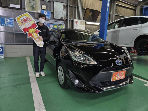 トヨタ アクア 1.5 S  ご納車させて頂きました。